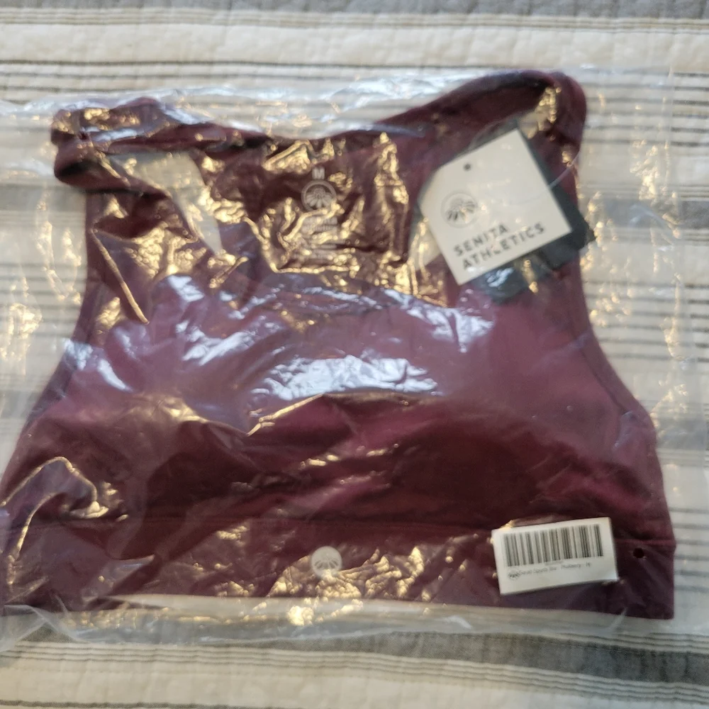 Senita Athletics Sarah Sports Bra - Mulberry - Picture 8 of 9